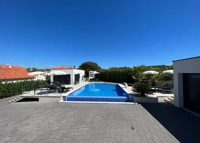 Holiday Luxury Resort Sundance